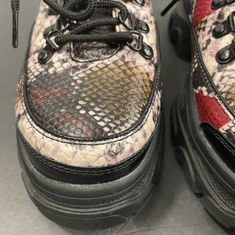 Skechers chunky platform